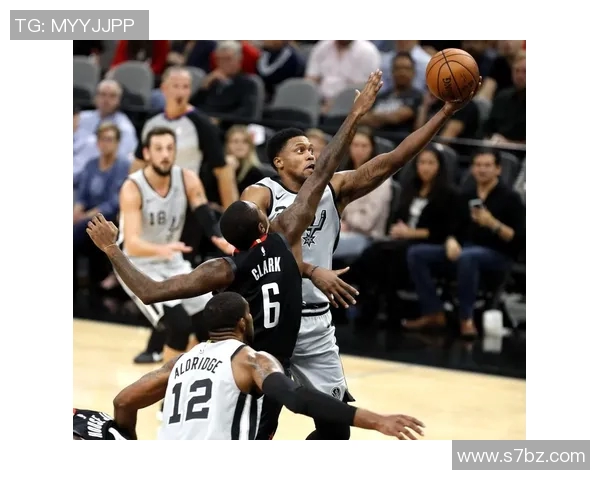 休斯顿火箭击败骑士，霍勒迪谦逊归功NBA常规赛团队协作